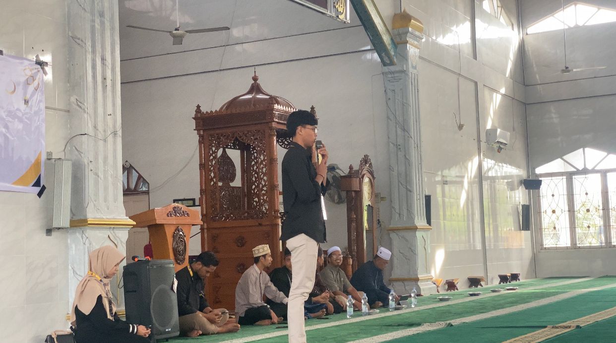 Indra Yoga, Ketua Panitia pelaksanaan lomba memberikan sambutan pembukaan